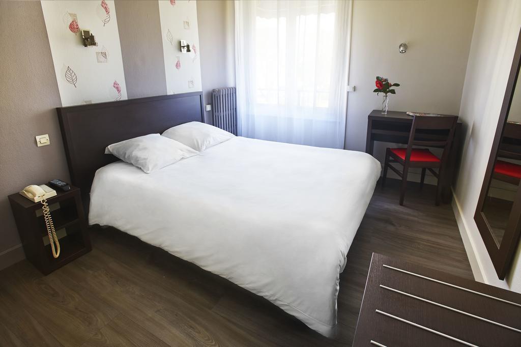 Hotel Les Pecheurs Lorient Cameră foto