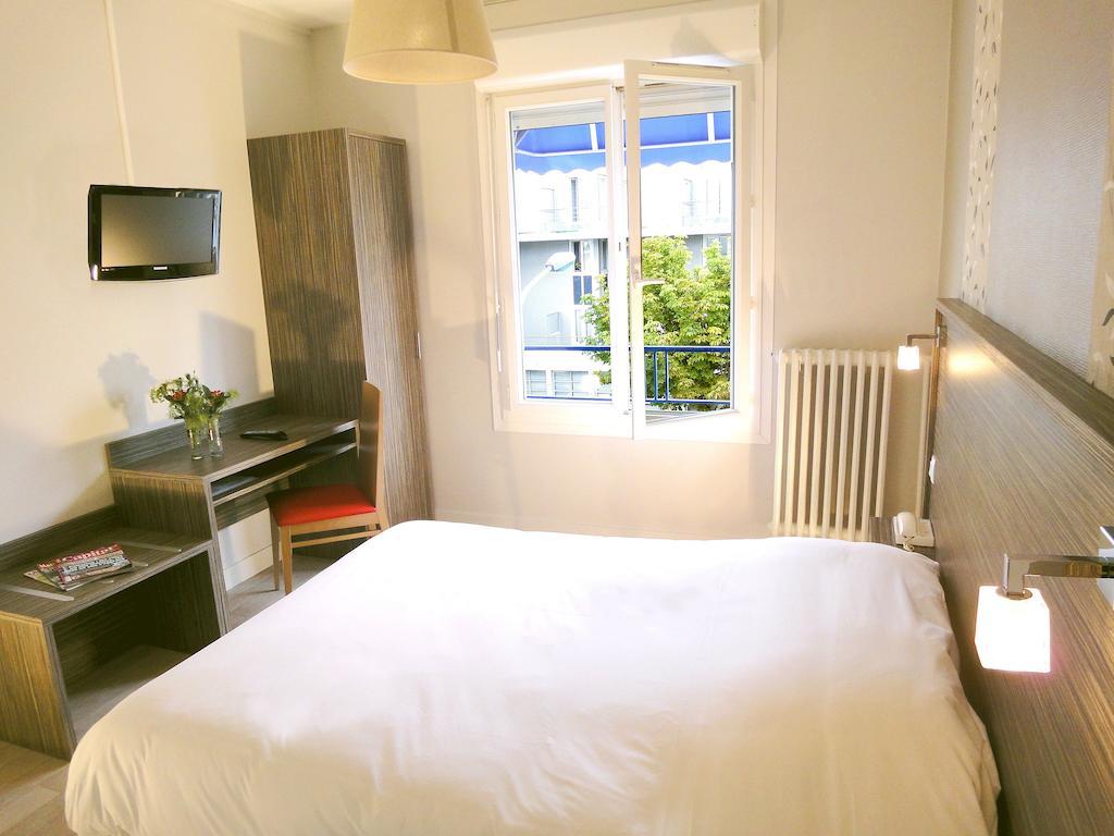 Hotel Les Pecheurs Lorient Cameră foto