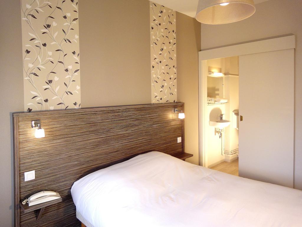 Hotel Les Pecheurs Lorient Cameră foto